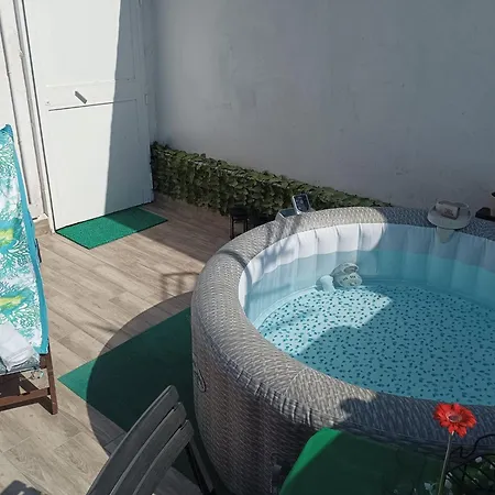 فندق مبيت وإفطار Napule